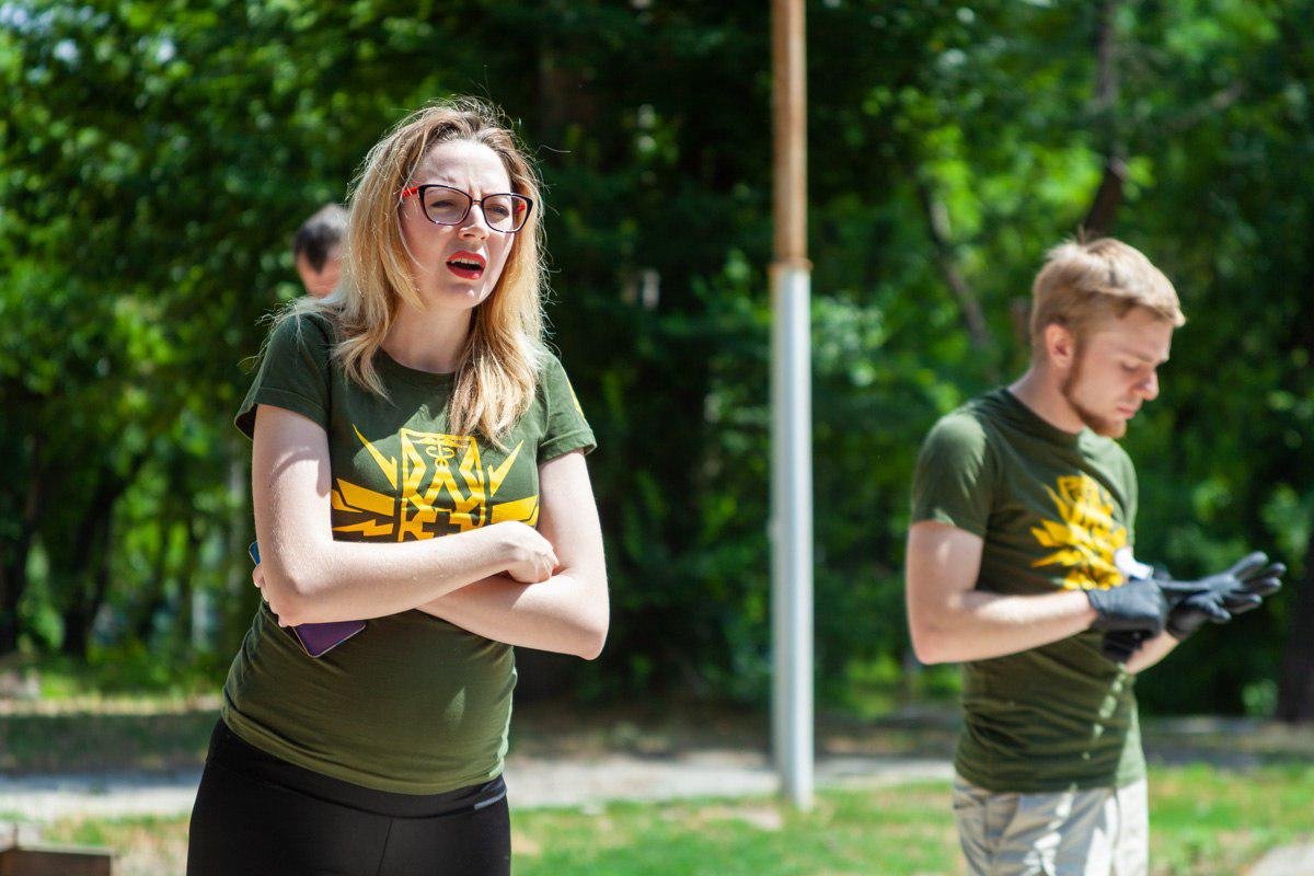 Анна Камнева в положении, но успевает совмещать работу, волонтерство и малыша