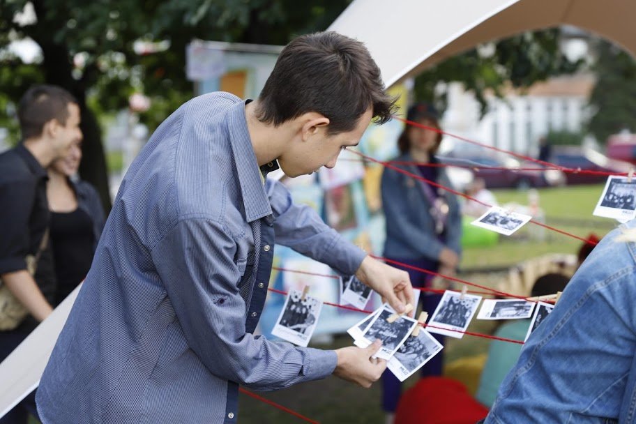 На набережной расположились различные интерактивные локации На набережной расположились различные интерактивные локации