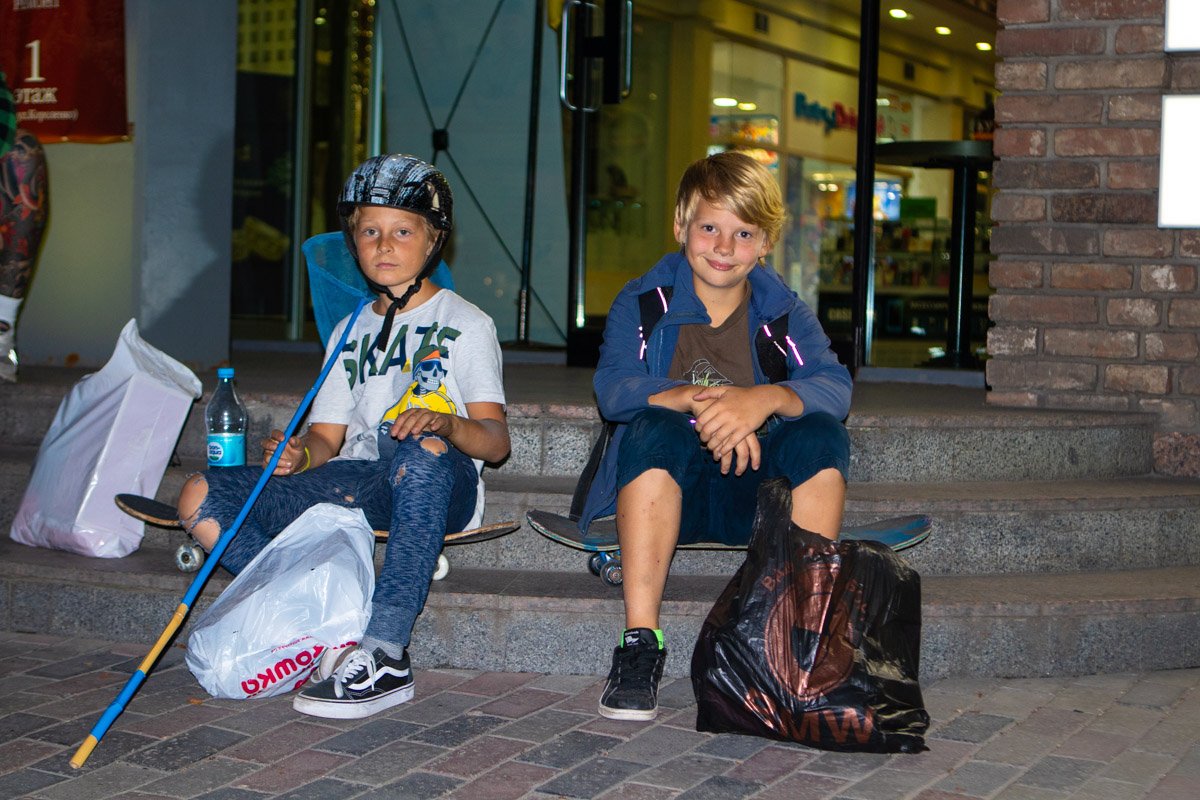 Юные скейтеры Юные скейтеры