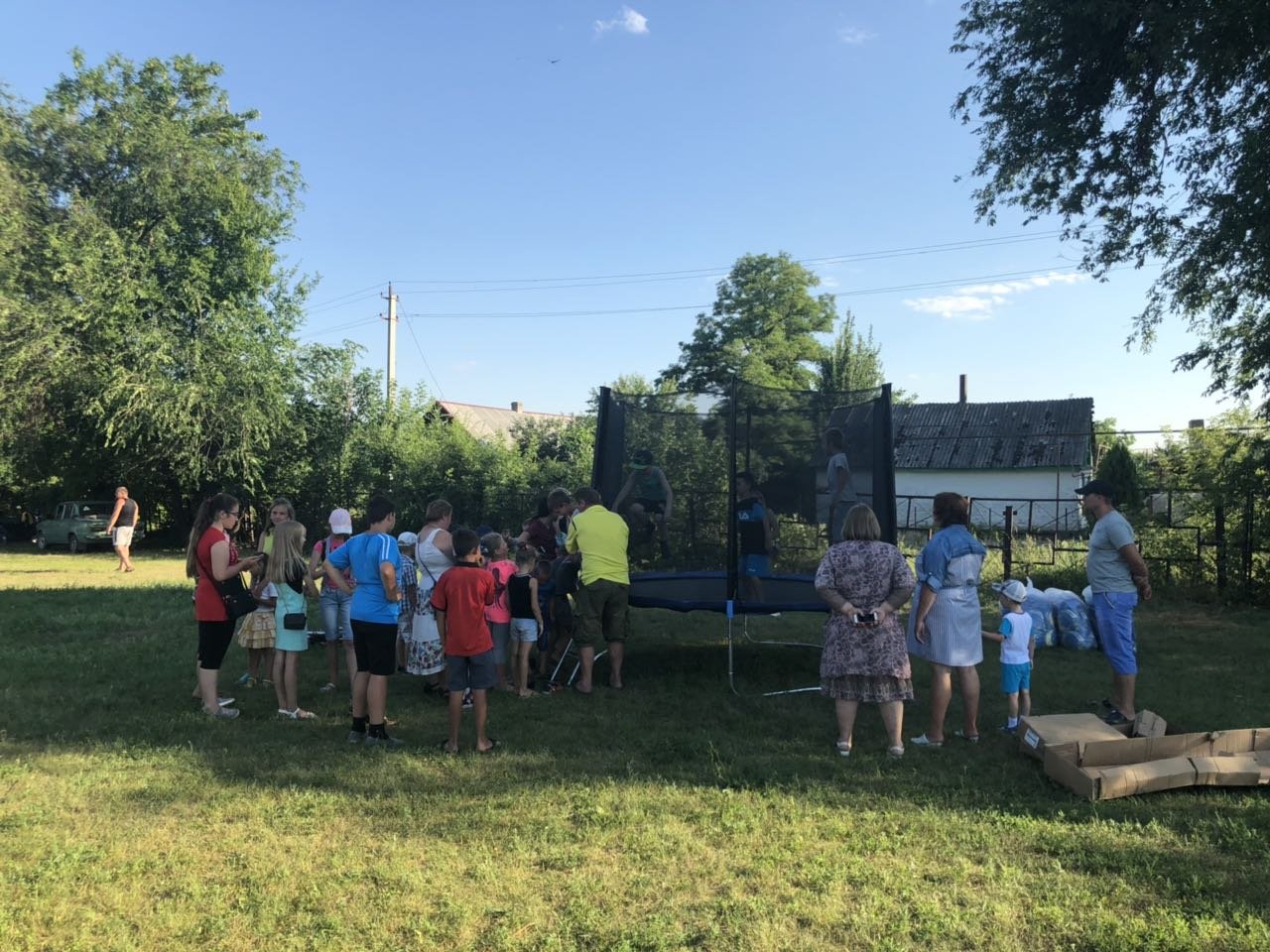 Батут - еще один подарок для малышей Поливановки