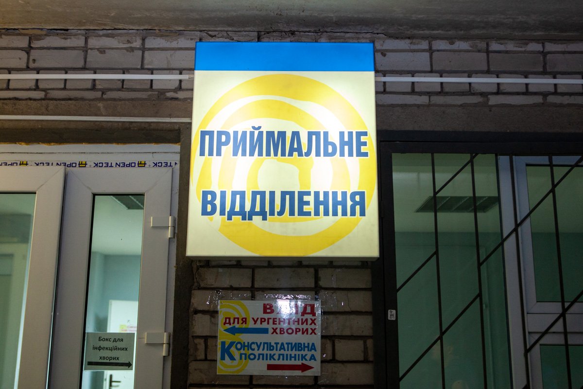 Уважаемые родители, убедительная просьба следить за тем, где находятся ваши дети и чем они играются