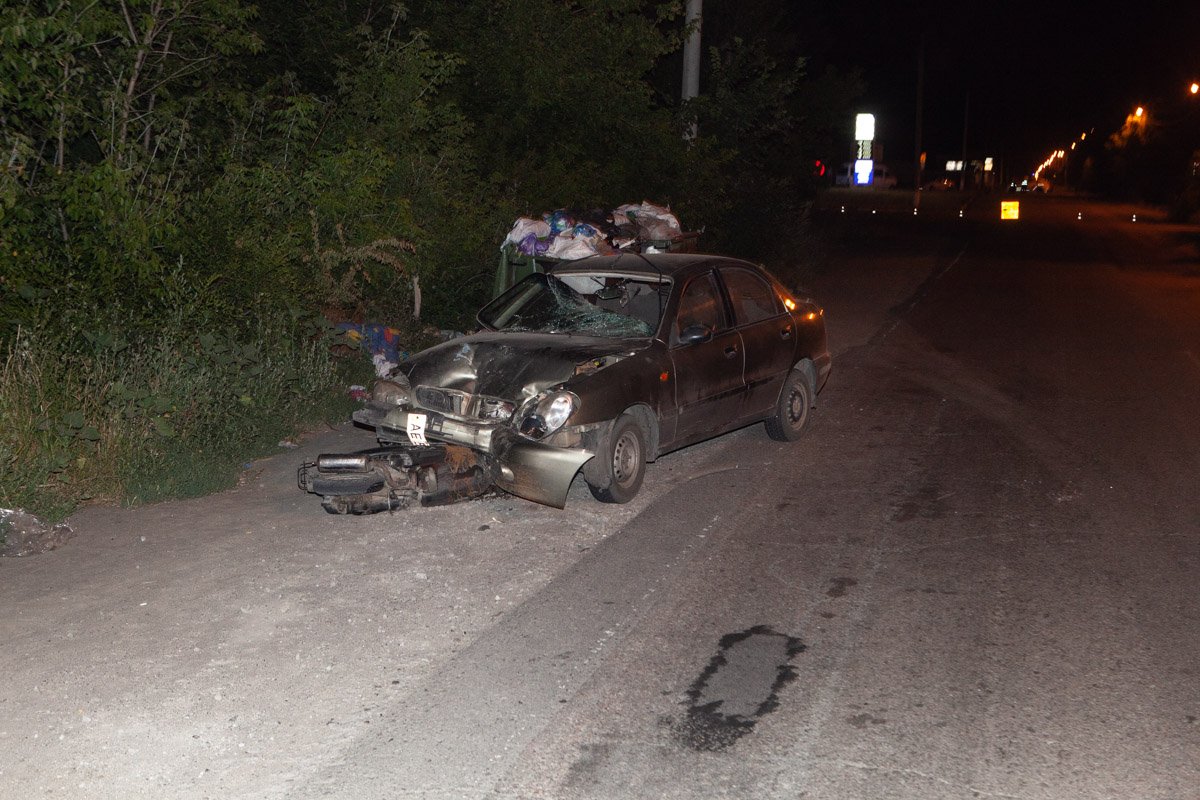 Водителя двухколесного госпитализировали