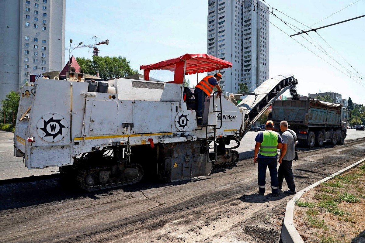 В Днепре начали реконструкцию проспекта Героев