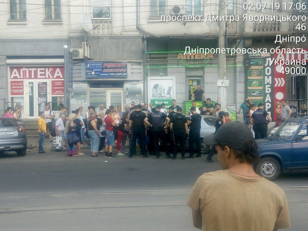 Инцидент произошел на улице Пастера Инцидент произошел на улице Пастера