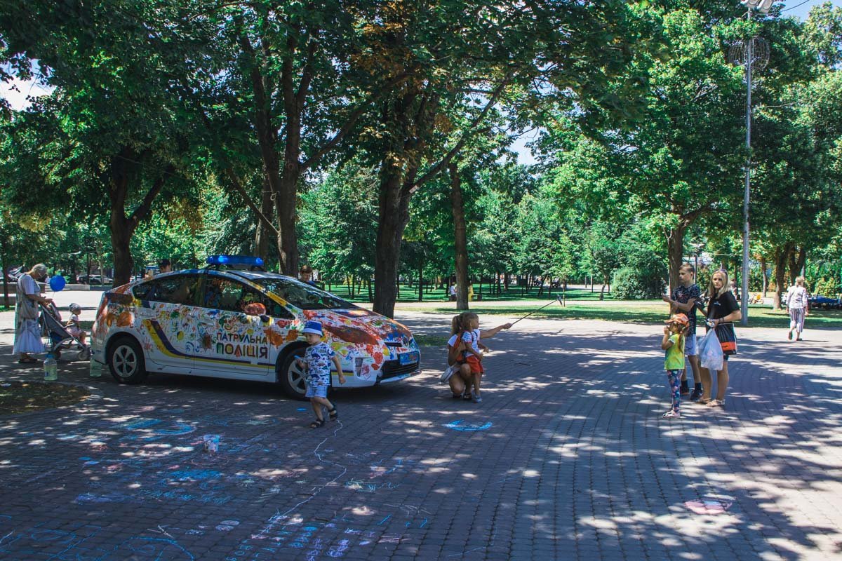 Нужно больше красок Нужно больше красок