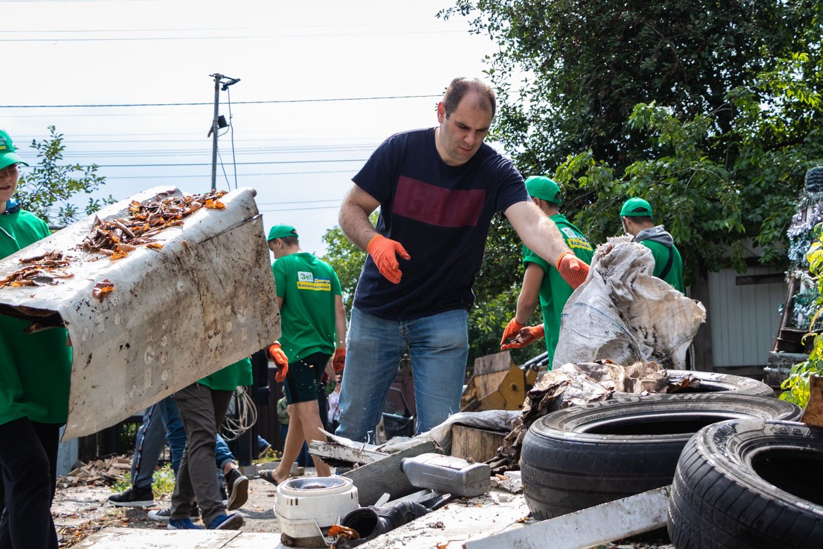 Пост с просьбой о помощи увидел кандидат в депутаты от партии «Слуга народа» Дмитрий Кисилевский и сразу же связался с семьей Пост с просьбой о помощи увидел кандидат в депутаты от партии «Слуга народа» Дмитрий Кисилевский и сразу же связался с семьей