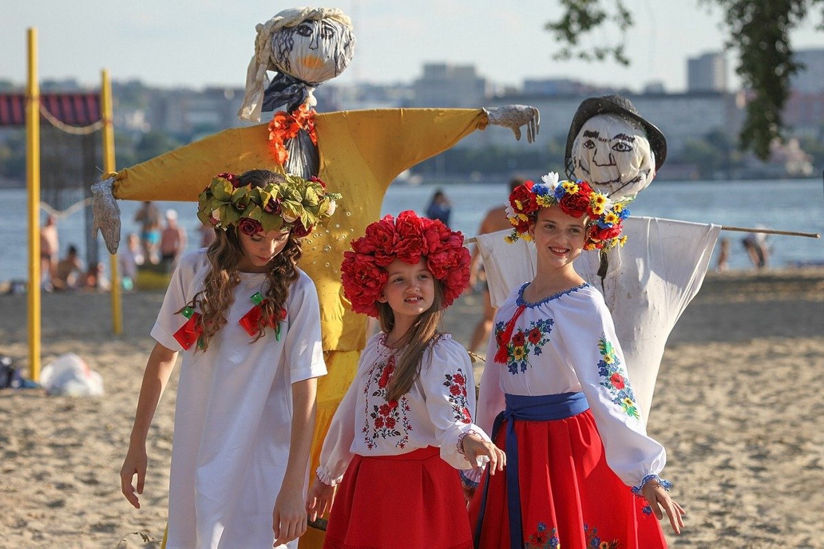 Яркий праздник