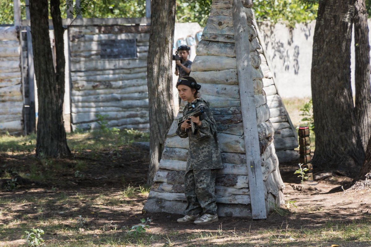 Пытается слиться с текстурами