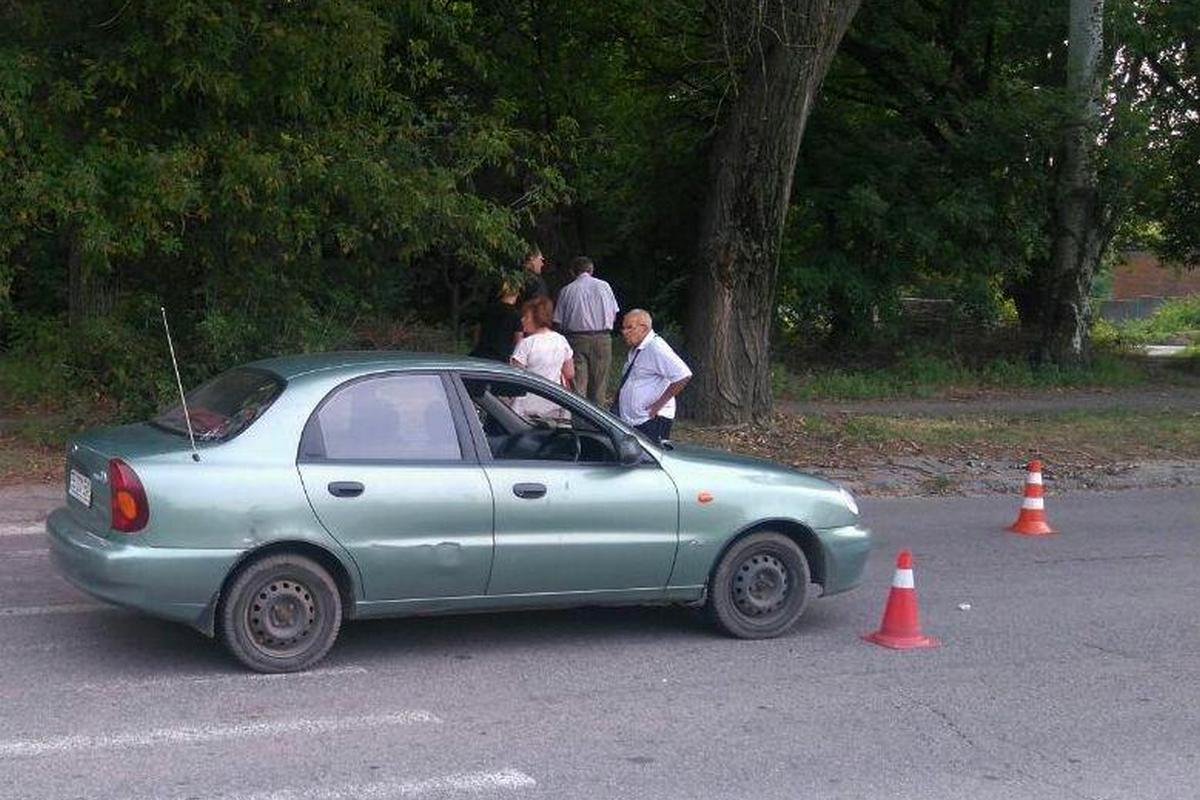 Инцидент произошел недалеко от заправки WOG на улице Бориса Кротова