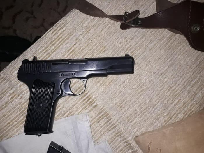 Все изъятое оружие и вещества направили на экспертизу