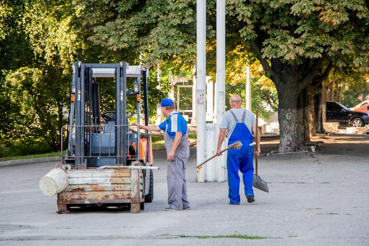 Связанна ли генеральная уборка улиц с приездом Президента наверняка неизвестно