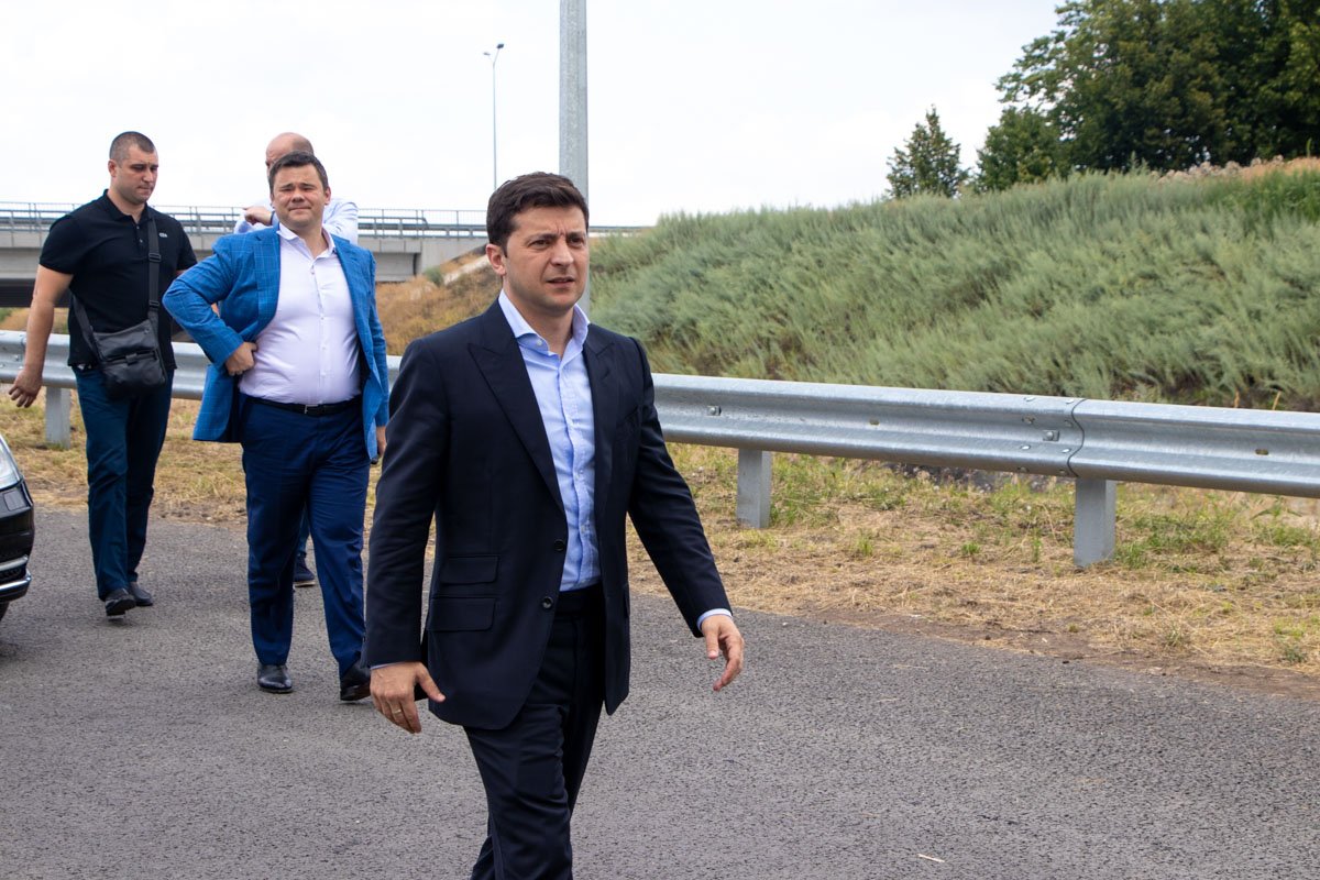 По приезде Владимир Зеленский уточнял о затратах 