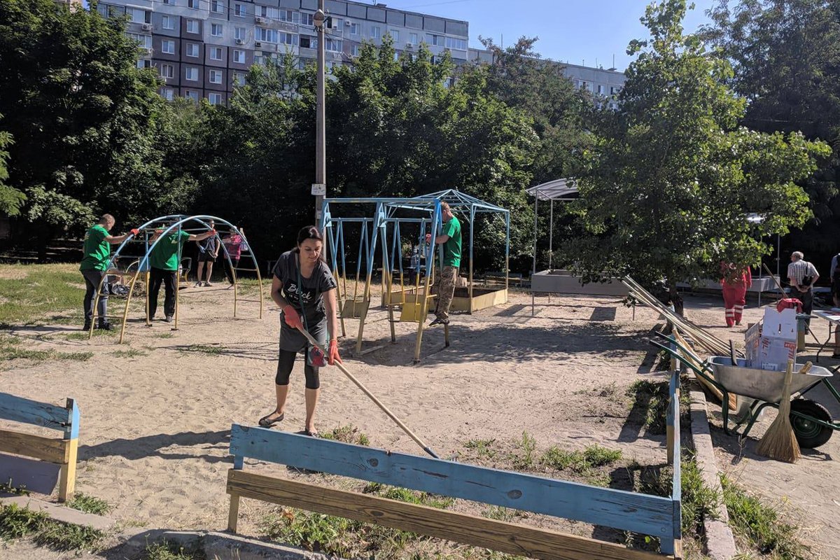 Людей обеспечили всем необходимым Людей обеспечили всем необходимым