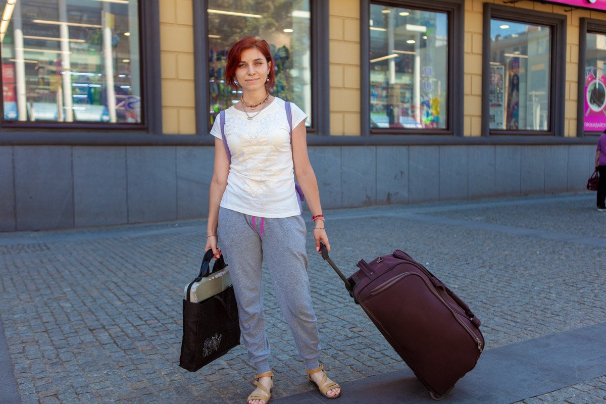 Не уезжайте  Не уезжайте