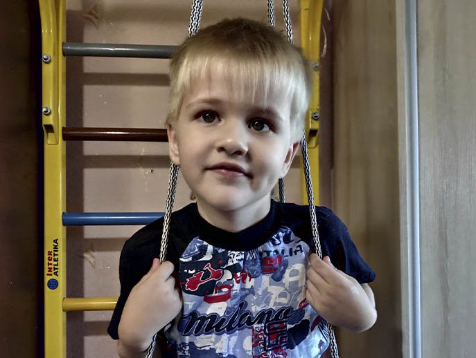 Мальчик нуждается в дорогостоящем спецпитании 