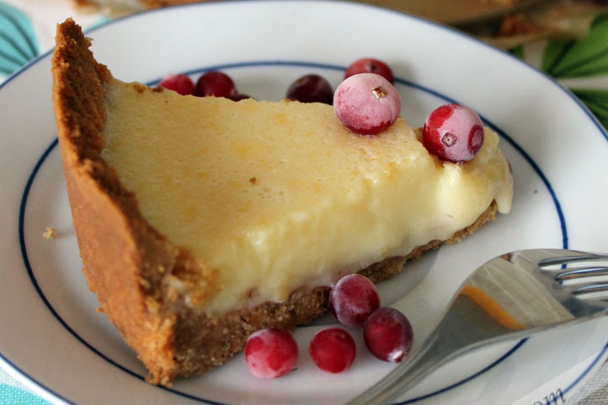 Простые и вкусные рецепты: как приготовить пирог со сгущенкой 1