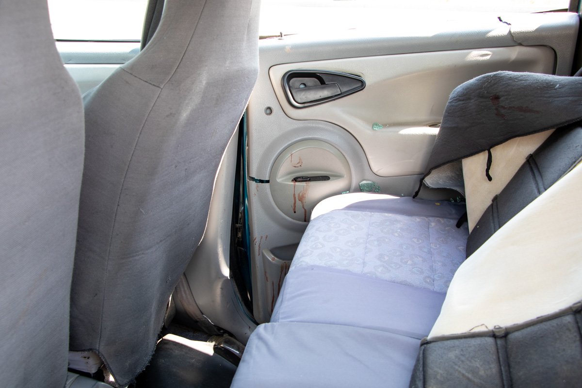 На место немедленно прибыло несколько экипажей патрульной полиции и несколько бригад скорой помощи На место немедленно прибыло несколько экипажей патрульной полиции и несколько бригад скорой помощи