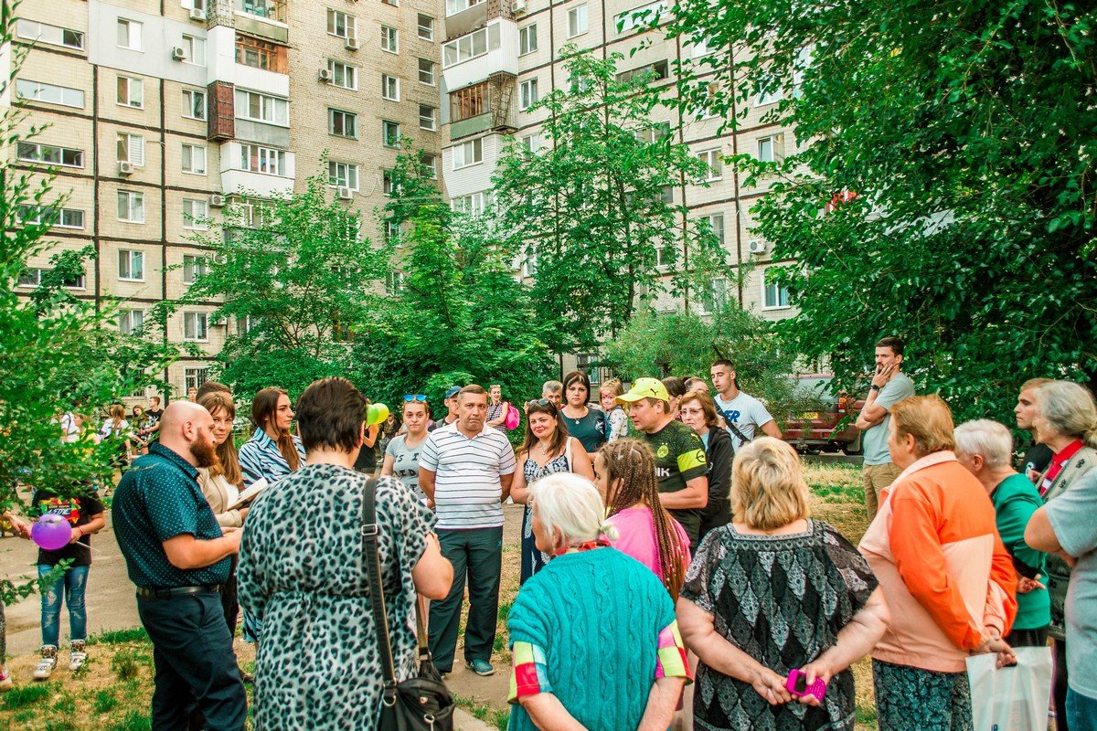 Жители Сокола сплотились за уборкой 10