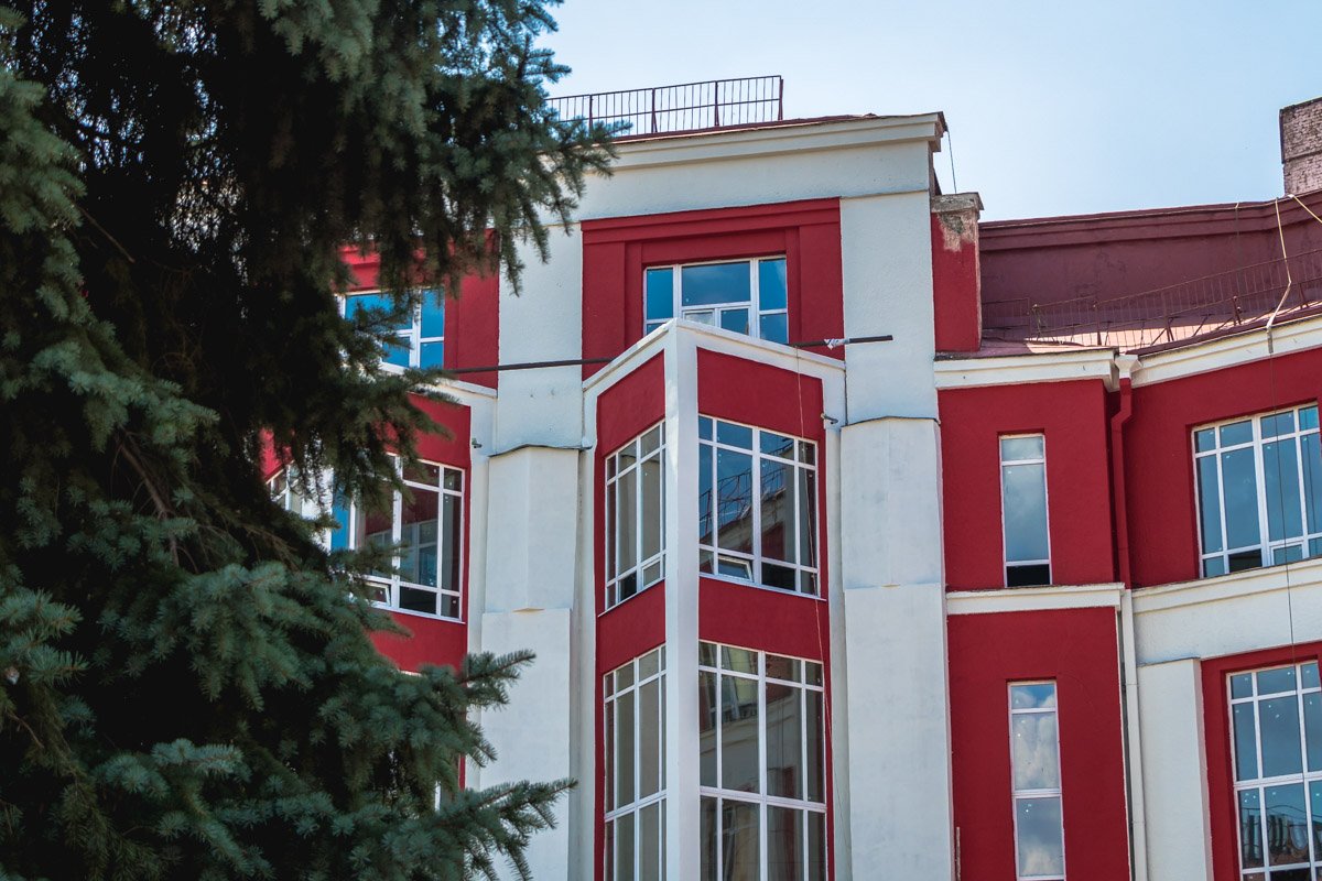 Дальше - больше Дальше - больше