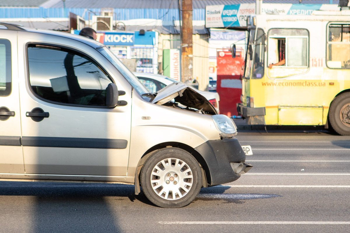 В салоне Fiat находились 4 человека, среди них - ребенок