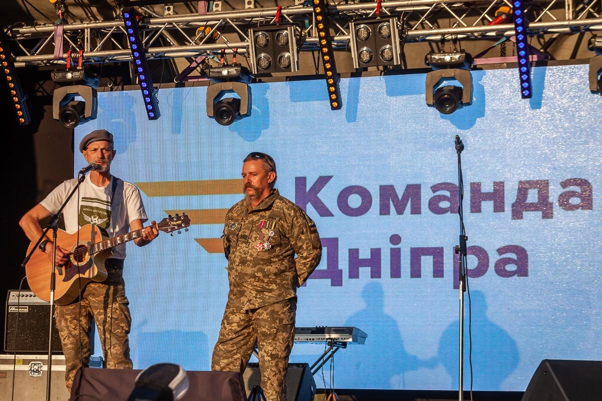 В Днепре прошел масштабный концерт «Землю оставьте детям!» 5