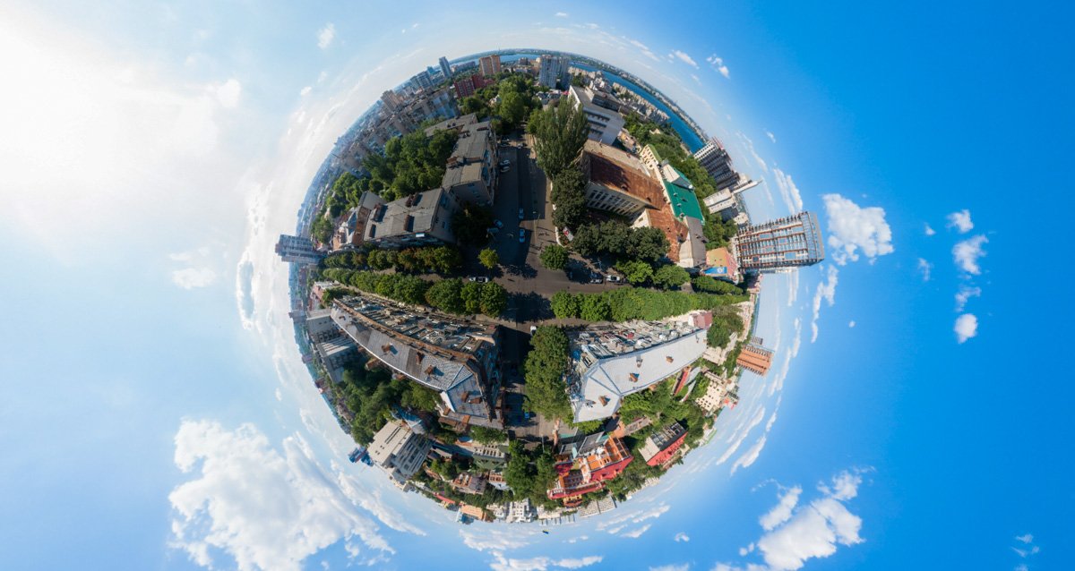 Как бы город не давил нас своей обыденностью - мы не сломаемся