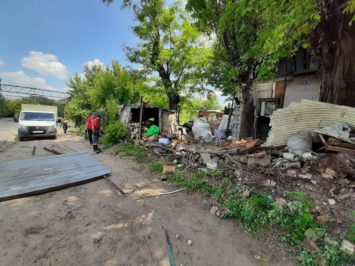 Ромы покинули лагерь добровольно Ромы покинули лагерь добровольно