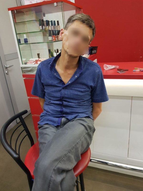 Он пытался Он пытался