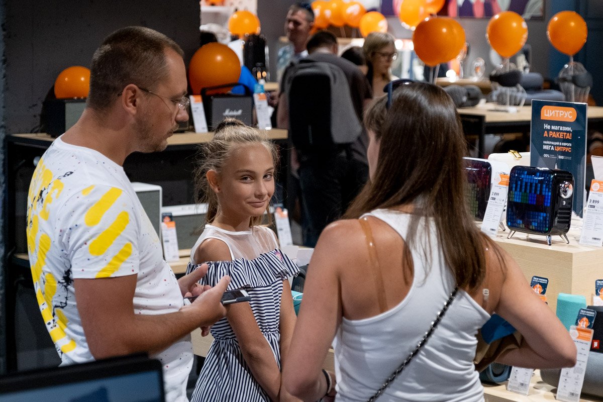 Мега-мероприятие для мега-пространства: в Днепре открылся самый большой "Цитрус" в Украине 10