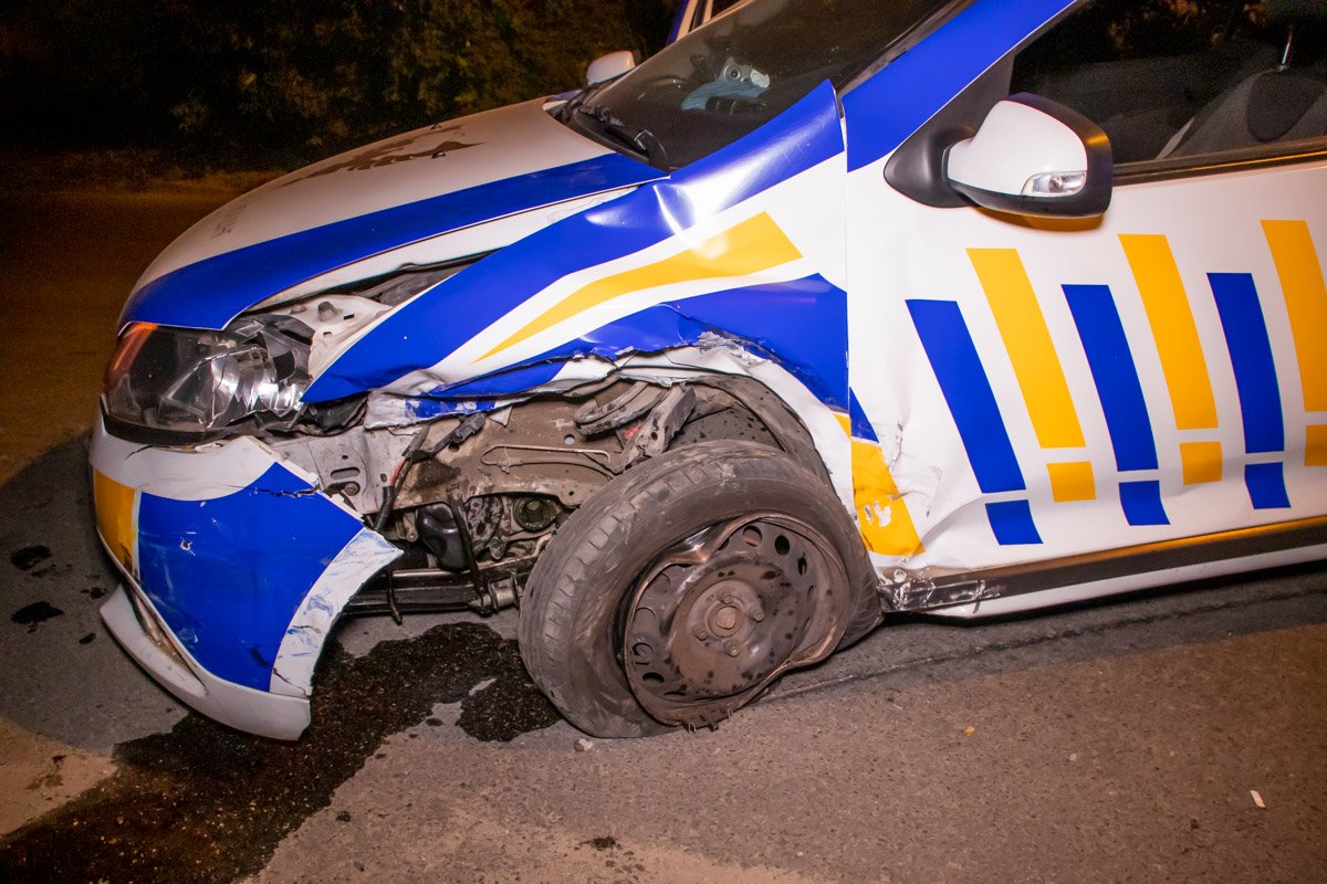 Авария случилась примерно в 21:30 Авария случилась примерно в 21:30