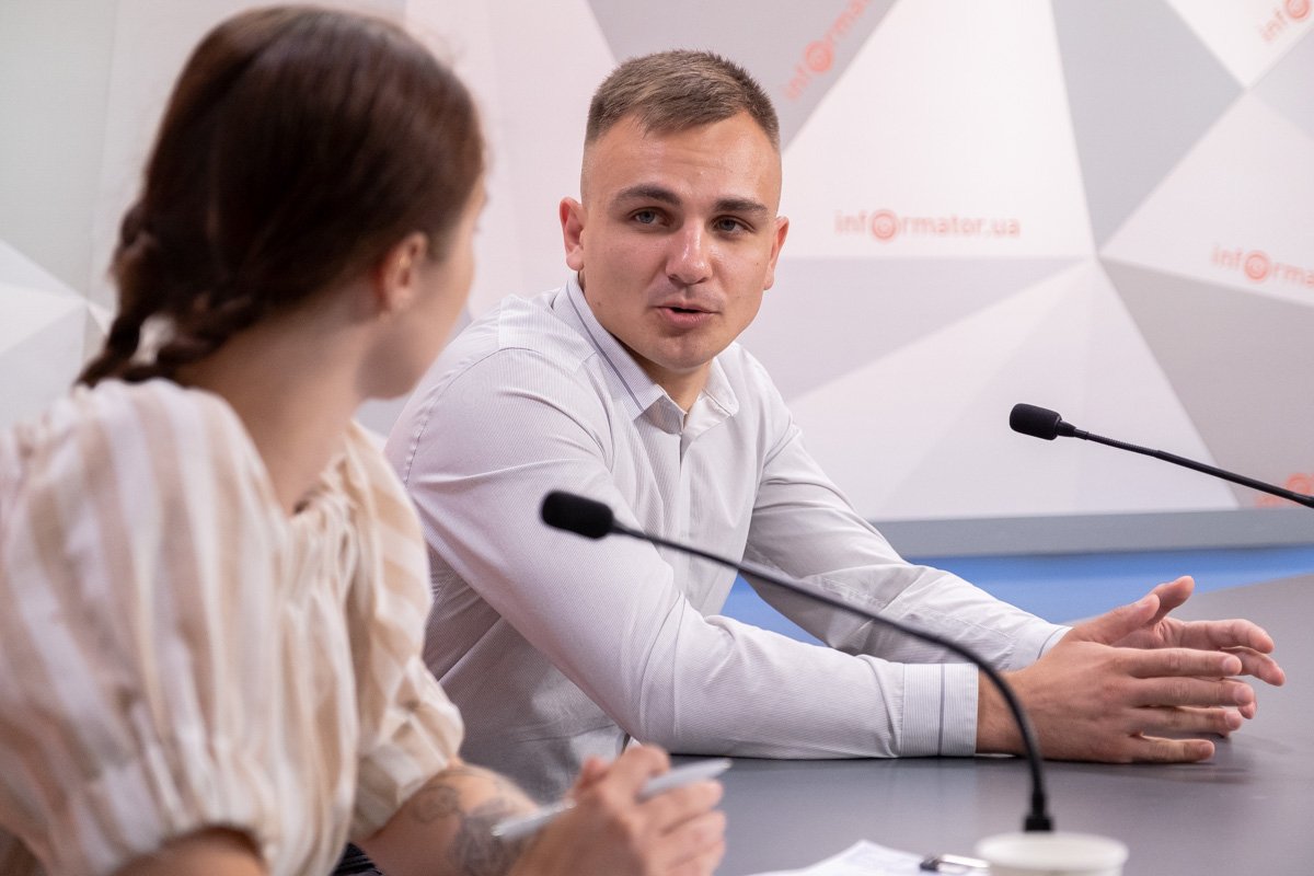 Поддержал Максима Голосного Поддержал Максима Голосного