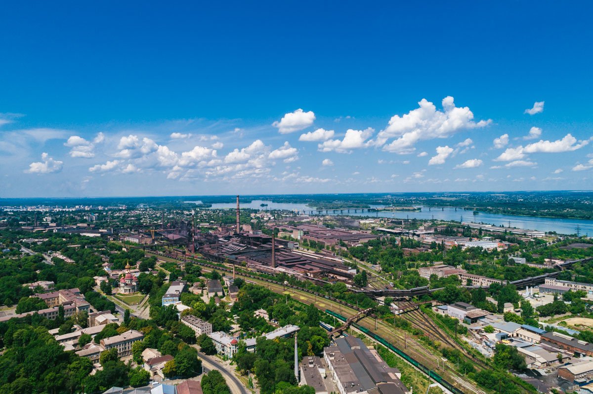Пускай будет в жизни побольше улыбок Пускай будет в жизни побольше улыбок