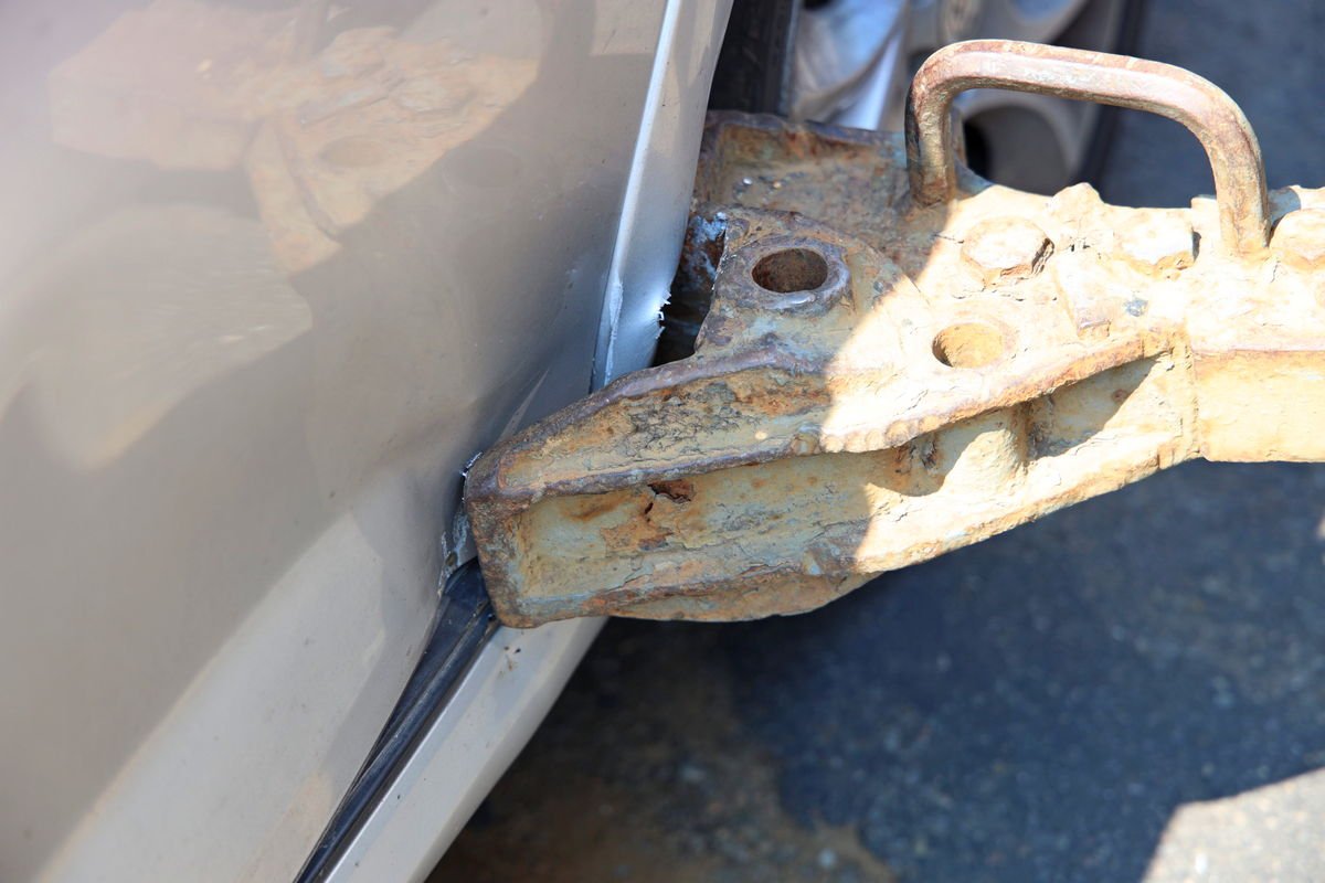 Показания обоих водитель на счет того, как произошла аварии, кардинально противоположные Показания обоих водитель на счет того, как произошла аварии, кардинально противоположные