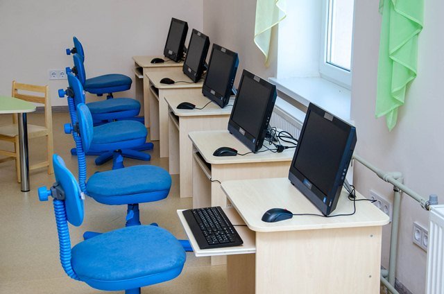 _1_147435370098823-342a