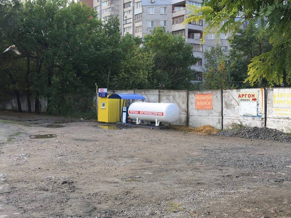 14408794_1127054550748258_1472723320_n