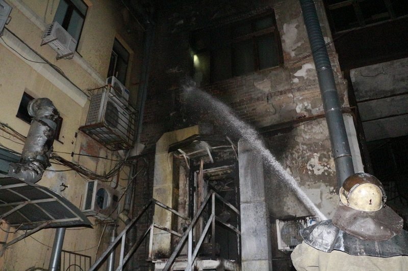 Пожар на Яворницкого 6