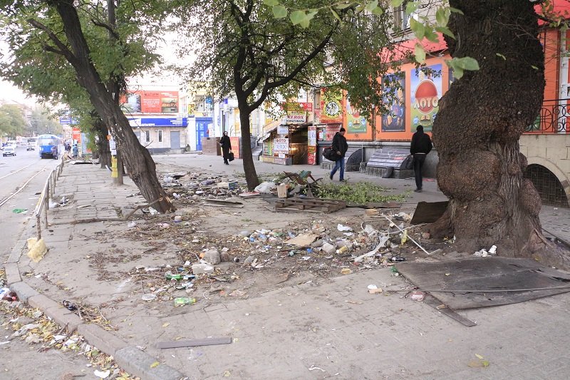 Утро Старомостовой (Островского) площадь 1