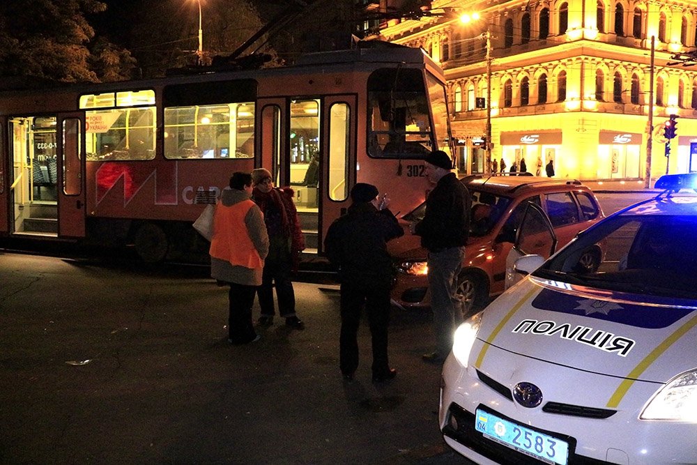 ДТП Яворницкого Короленко 3