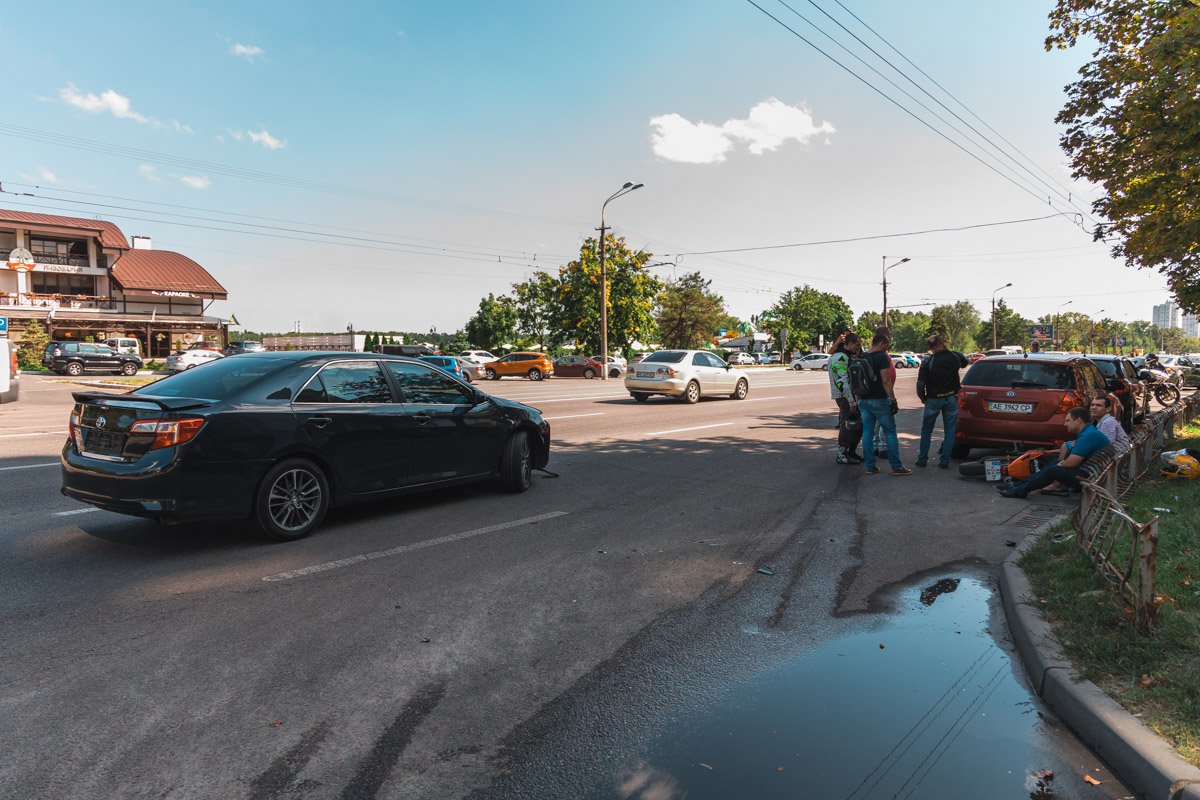 Пробки на месте нет  Пробки на месте нет