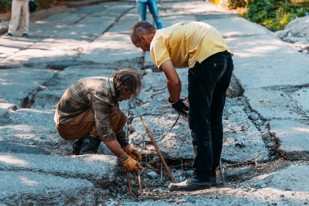 Около 15:00 начались работы Около 15:00 начались работы