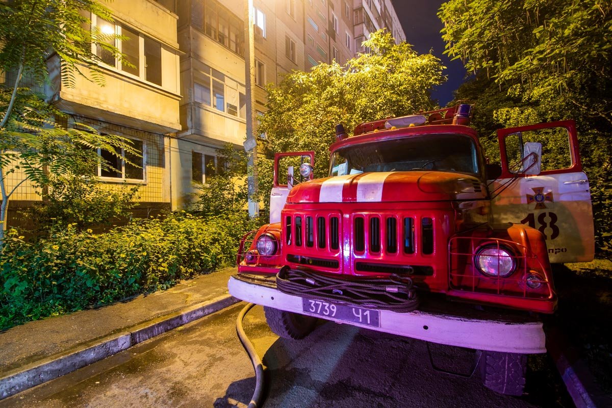 Из подъезда эвакуировали приблизительно 90 жильцов 