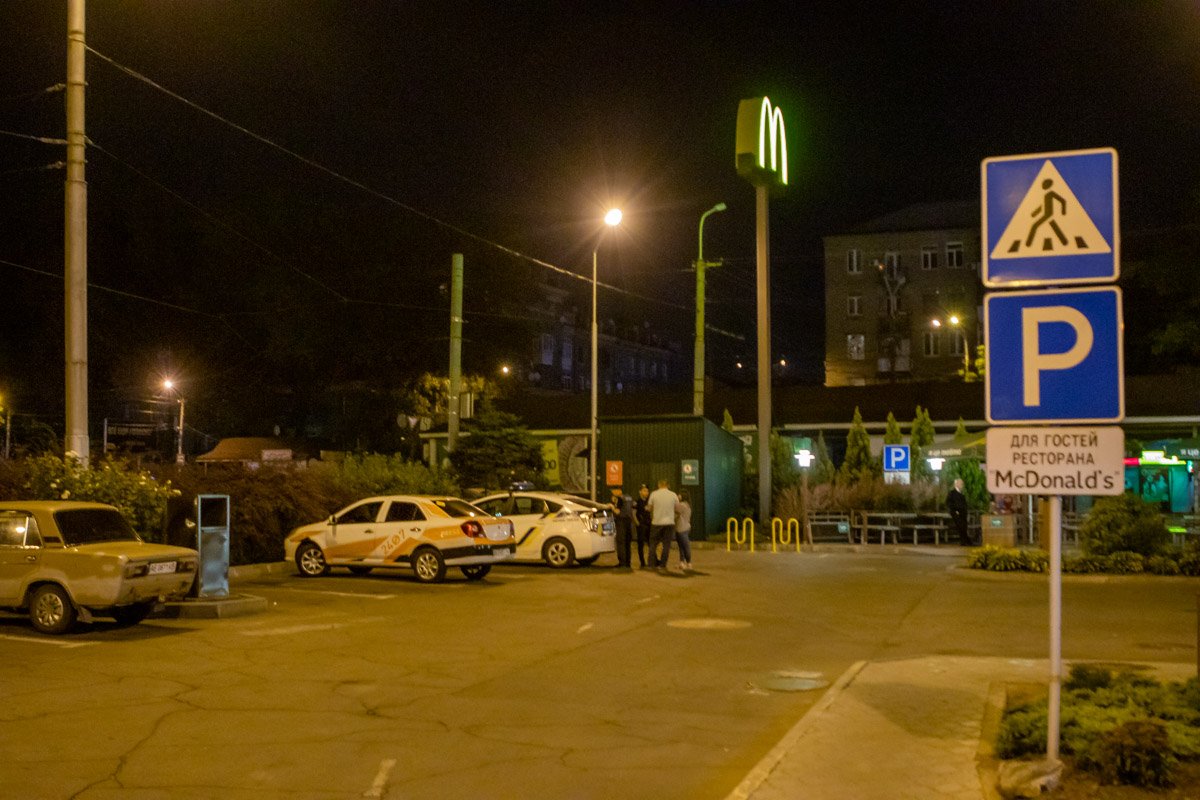 На место вызвали полицию