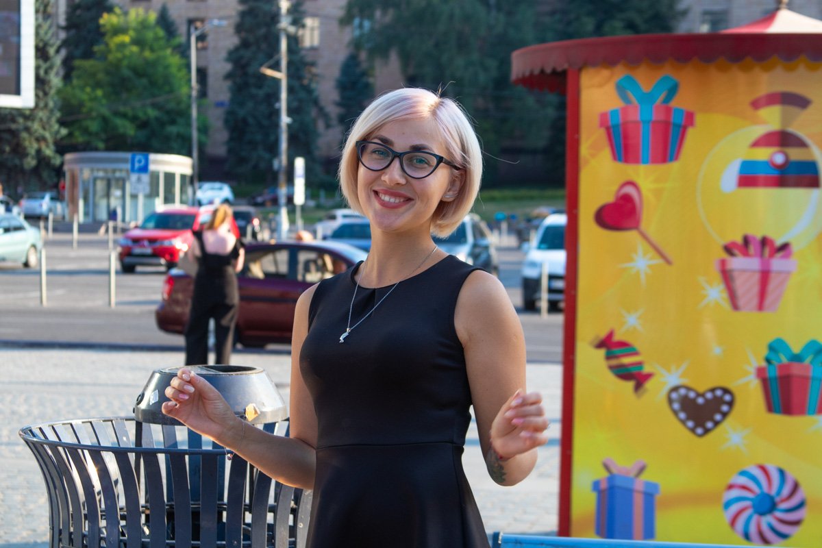 Шпионов можно обнаружить по отсутствию шрама на плече от прививки Шпионов можно обнаружить по отсутствию шрама на плече от прививки