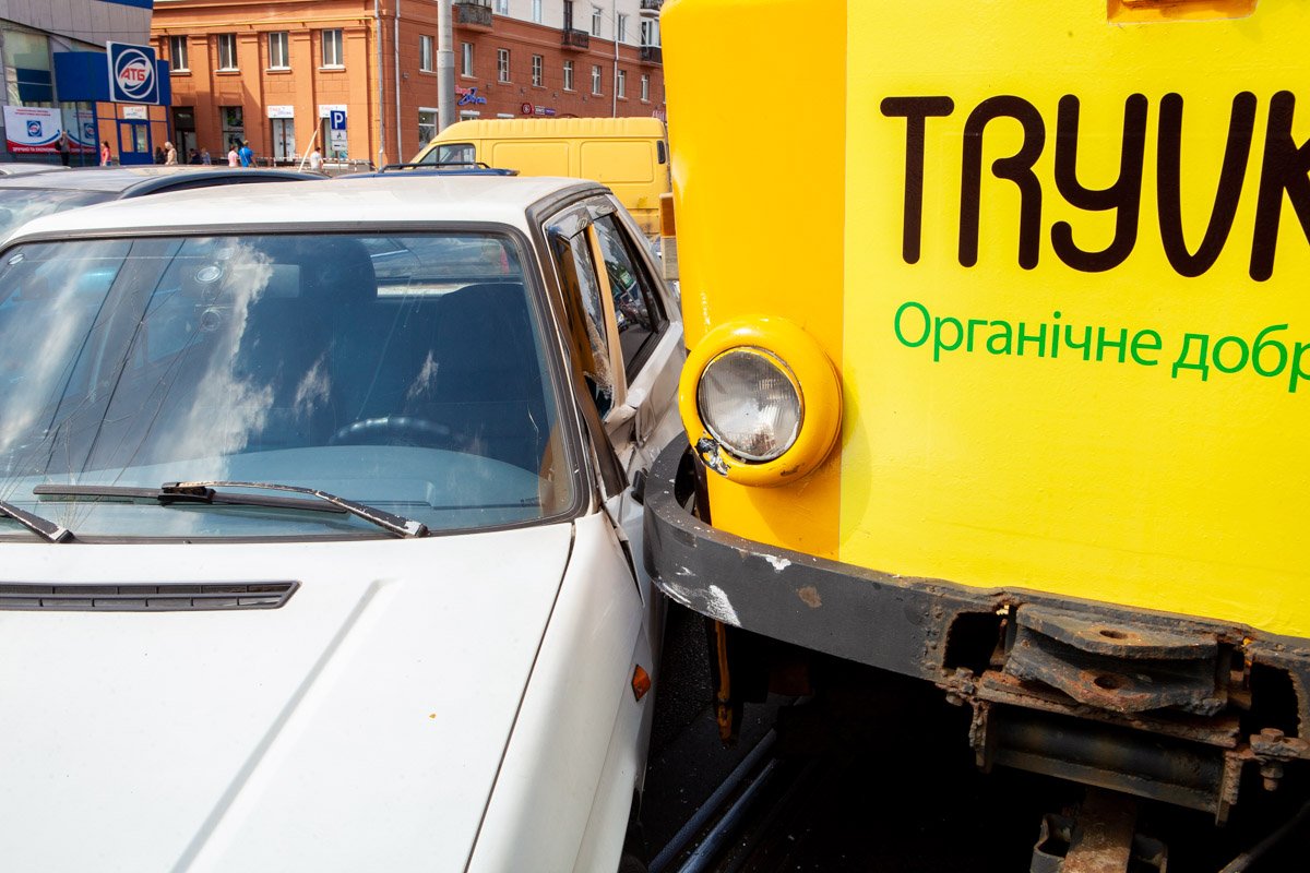 Движение электротранспорта парализовано 