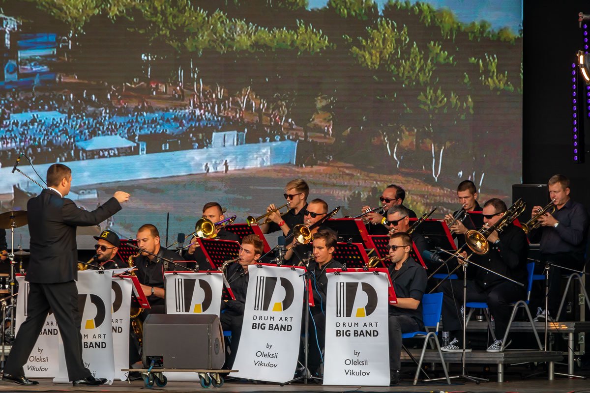 Второй день фестиваля открыл киевский DrumArt Big Band