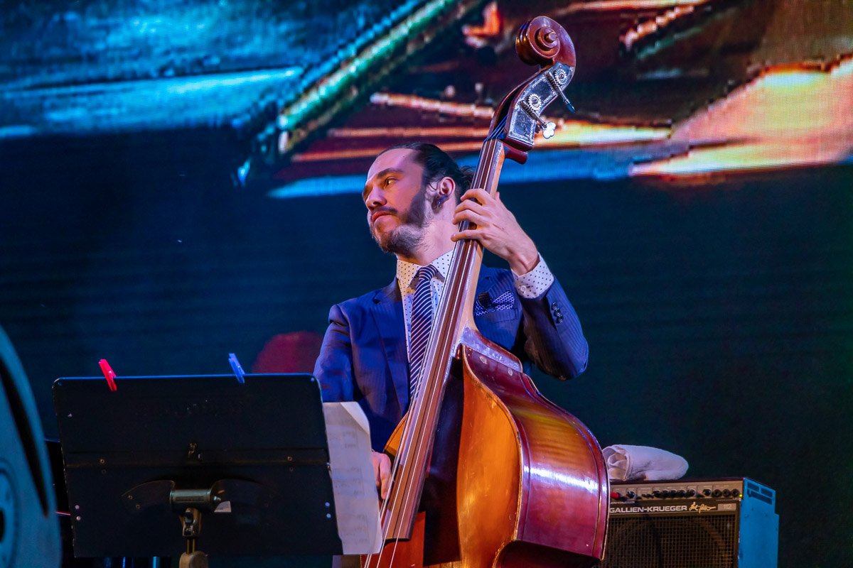 Тамир Шмерлинг - бас