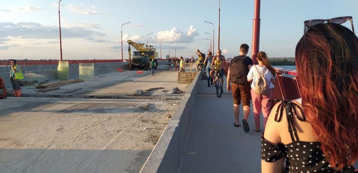 Начались основные работы на дорожном полотне  Начались основные работы на дорожном полотне