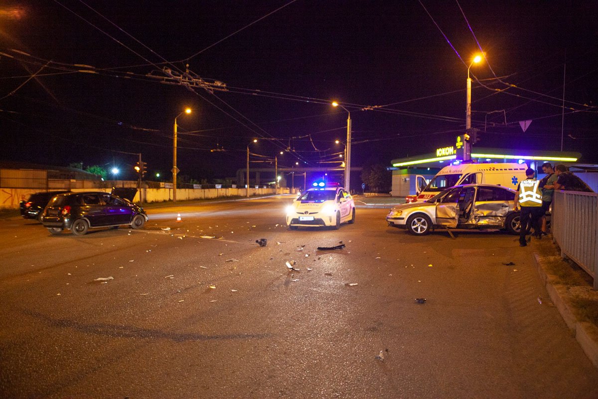 Авария произошла примерно в 00:00 Авария произошла примерно в 00:00