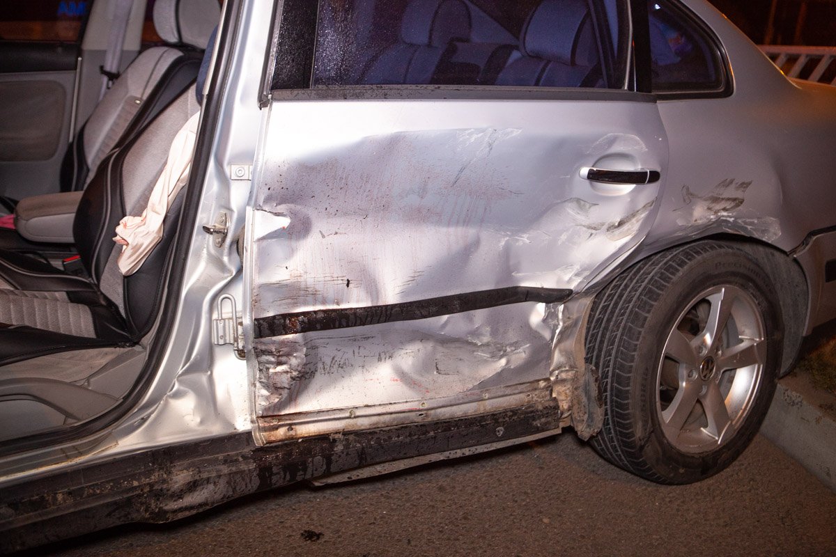 По словам полиции, Chevrolet Aveo ехал по улице Калиновой в сторону проспекта Слобожанского По словам полиции, Chevrolet Aveo ехал по улице Калиновой в сторону проспекта Слобожанского