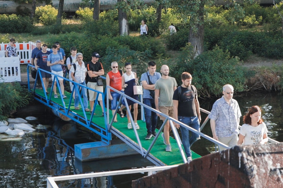 Поместятся только 50 человек Поместятся только 50 человек